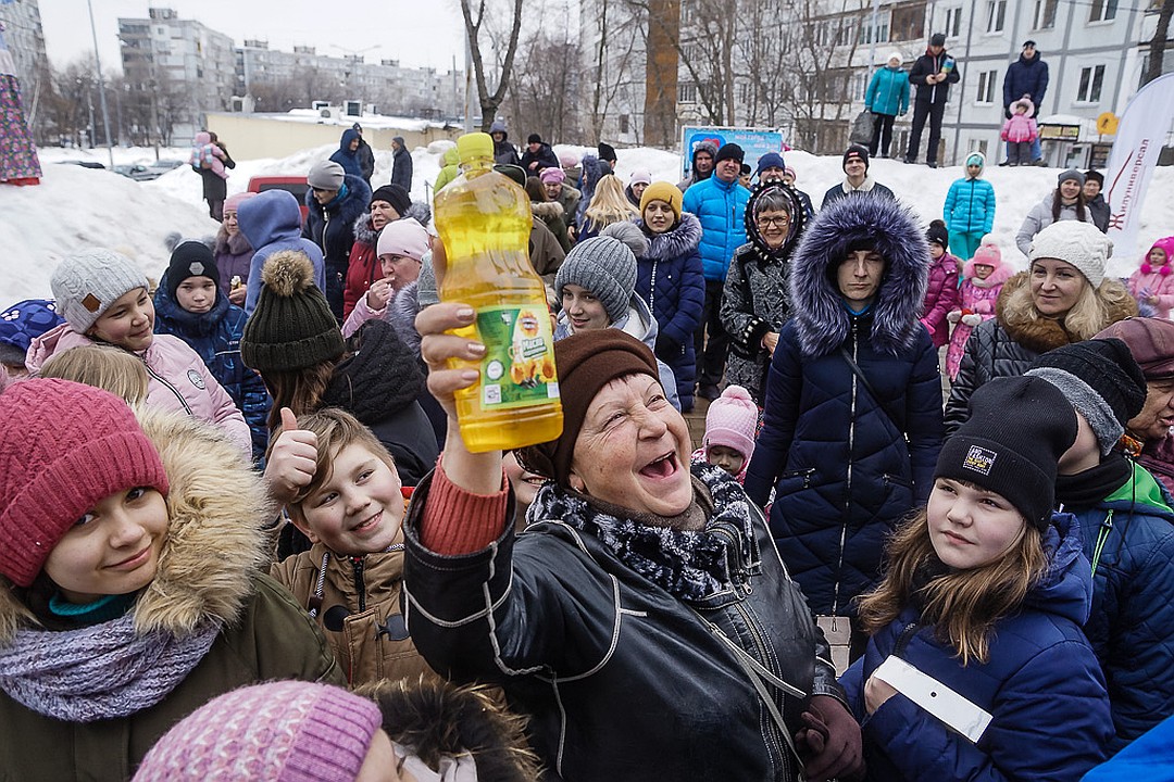 Подсолнечное масло в бутылке